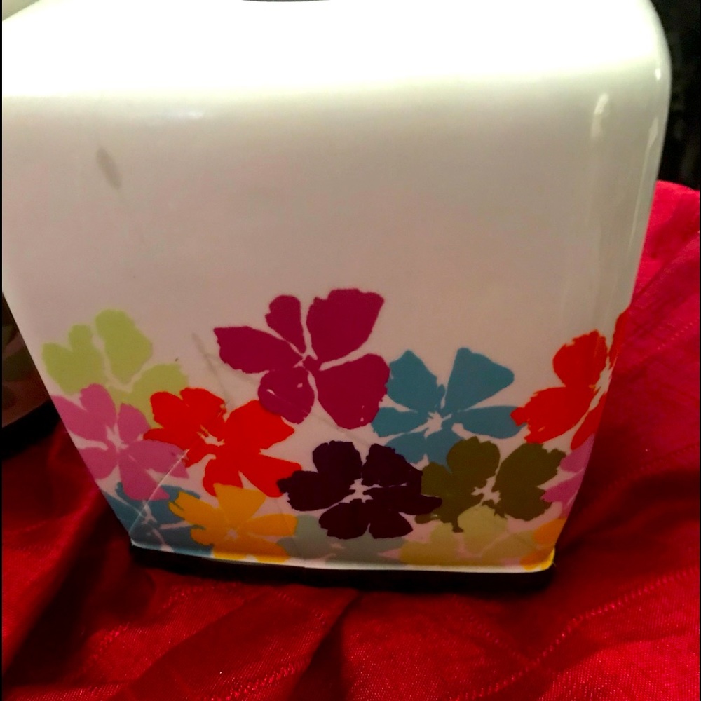 Tissue holder & Waste basket